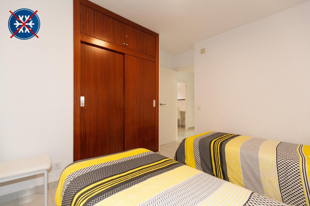 Uhc Stella Maris Apartments Cambrils Esterno foto