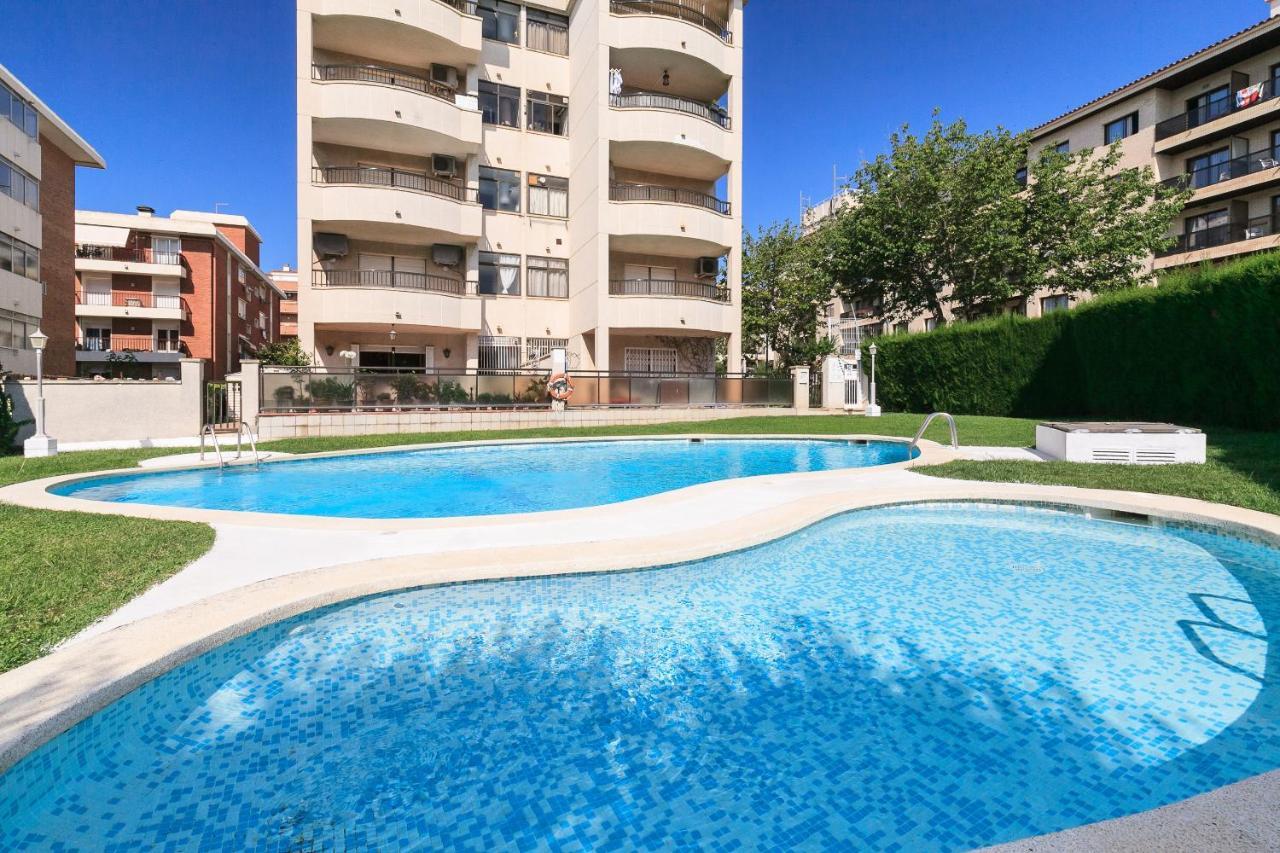 Uhc Stella Maris Apartments Cambrils Esterno foto